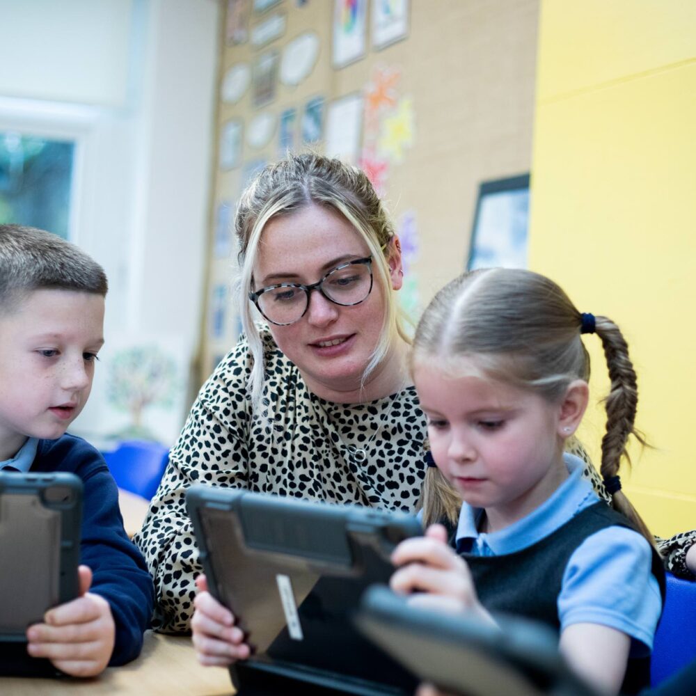 SchoolsiT242 SchoolsiT242